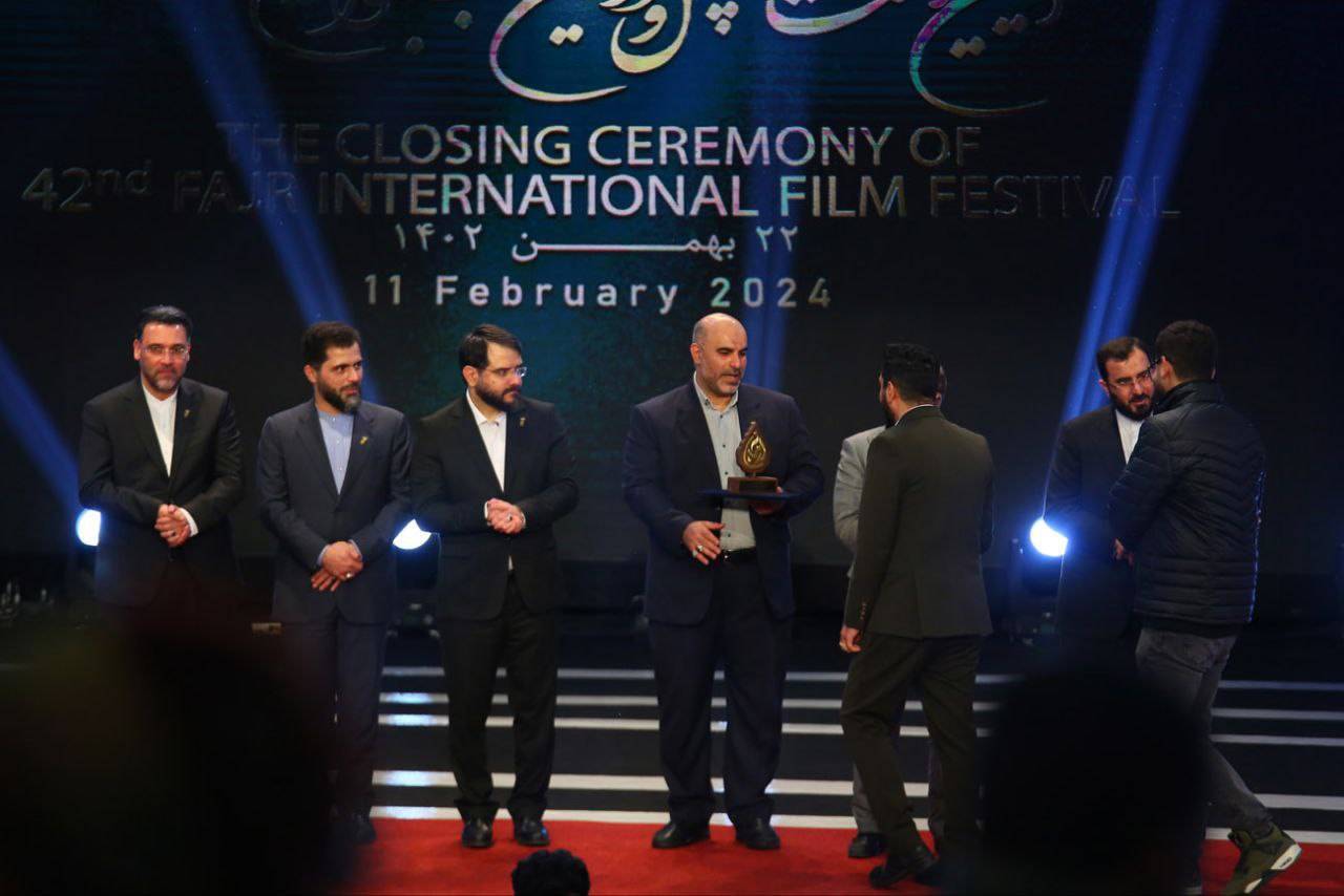 اهدای جایزه شهید آرمان شهرداری تهران به فیلم سینمایی باغ کیانوش