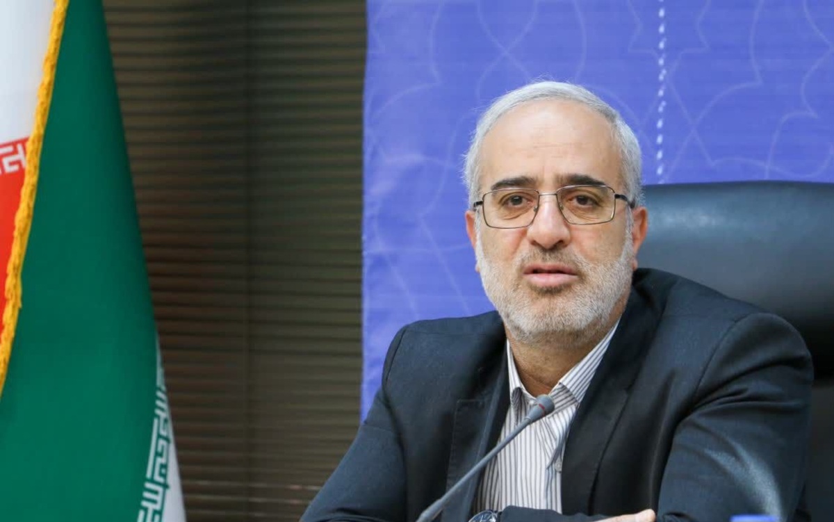 استاندار کرمان: جریان‌های سیاسی در همه شهرستان‌ها دارای رقابت تنگاتنگ هستند