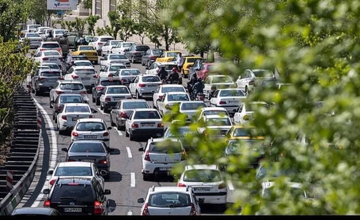 ترافیک بزرگراه‌های تهران در آخرین شنبه بهمن ماه