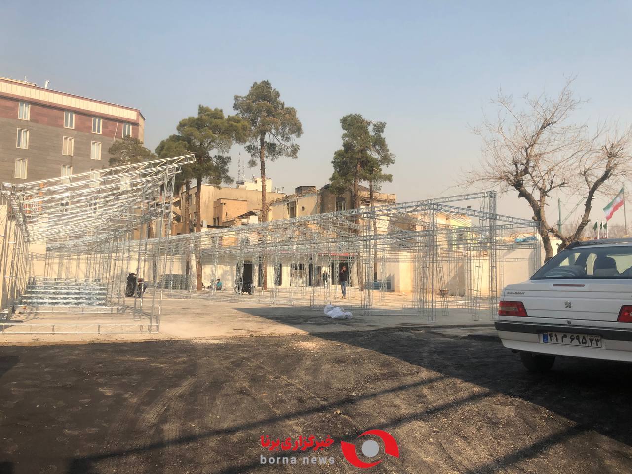 شهرداری دست‌فروشان تئاتر شهر را 4 اسفند به کجا منتقل می‌کند؟ + عکس