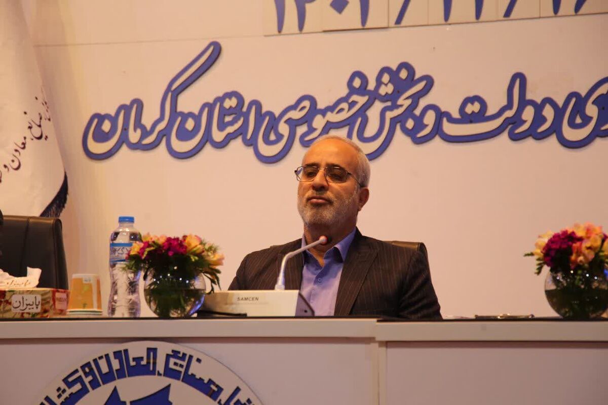 استاندار کرمان: عوارض صادراتی خرما را پیگیری می‌کنیم
