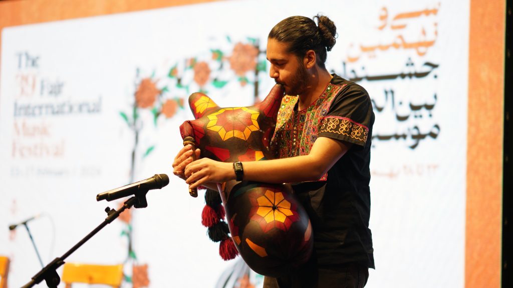 پدیدههای فلات ایران در ارسباران/ موسیقی لرستان پایانبخش جشنواره فجر شد پدیدههای فلات ایران در ارسباران/ موسیقی لرستان پایانبخش جشنواره فجر شد