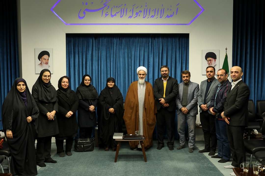 پرورش خبرنگاران تخصصی جزء برنامههای خانه مطبوعات قزوین است پرورش خبرنگاران تخصصی جزء برنامههای خانه مطبوعات قزوین است