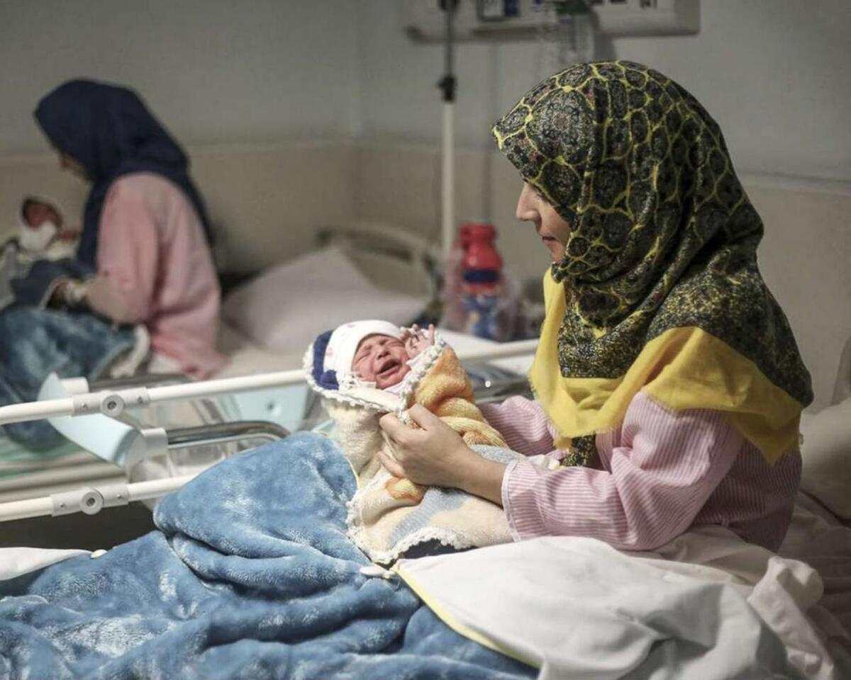 ثبت تولد قریب به ۶ هزار نوزاد در در بيمارستان حضرت ابوالفضل (ع)ميناب