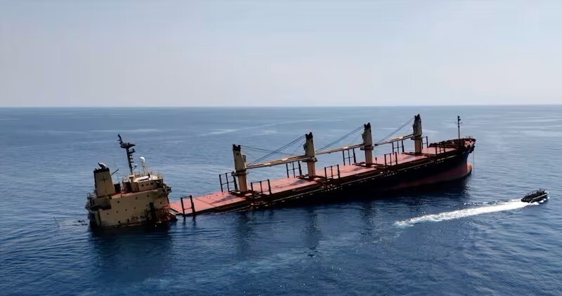 دولت مستعفی یمن:  کشتی انگلیسی در دریای سرخ غرق شد