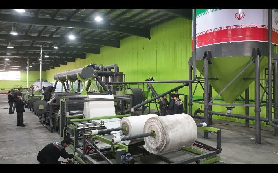 کارخانه تولید محصول دانش بنیان بتن پارچه ای آماده افتتاح است کارخانه تولید محصول دانش بنیان بتن پارچه ای آماده افتتاح است