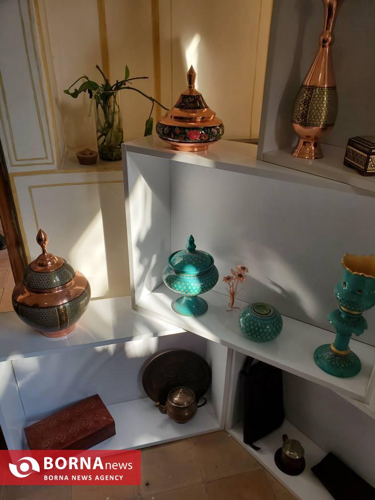 سهم ایران با داشتن 295 نوع صنایع دستی تنها ۳۰۰ میلیون دلار است