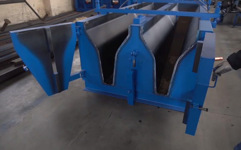 قالب نیوجرسی بتنی مفصلی و انواع آن + مواد اولیه و مراحل تولید