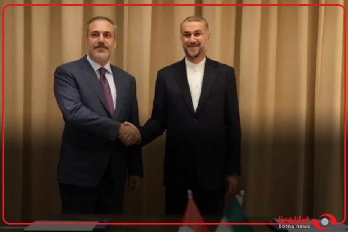 دیدار دوجانبه وزرای خارجه ایران و ترکیه در حاشیه اجلاس فوق العاده همکاری اسلامی در جهت هم اکنون آغاز شد