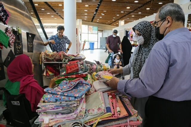 استقبال گسترده خانواده ها از تخفیف ۳۰ درصدی ۱۸۷ غرفه بیستمین نمایشگاه زنان و تولید ملی