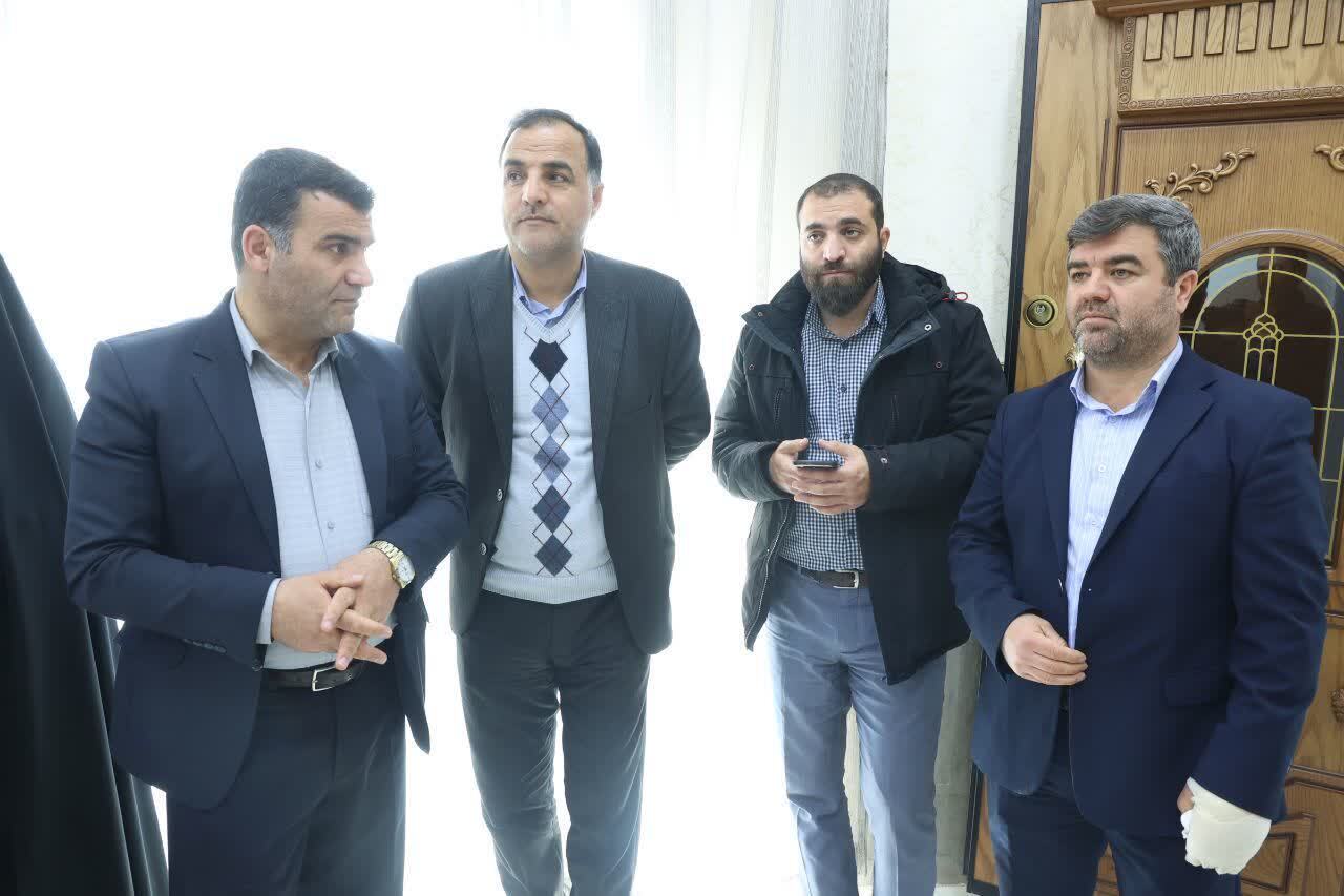 جشن تکلیف سیاسی رأی اولی ها در محمدیه برگزار شد جشن تکلیف سیاسی رأی اولی ها در محمدیه برگزار شد