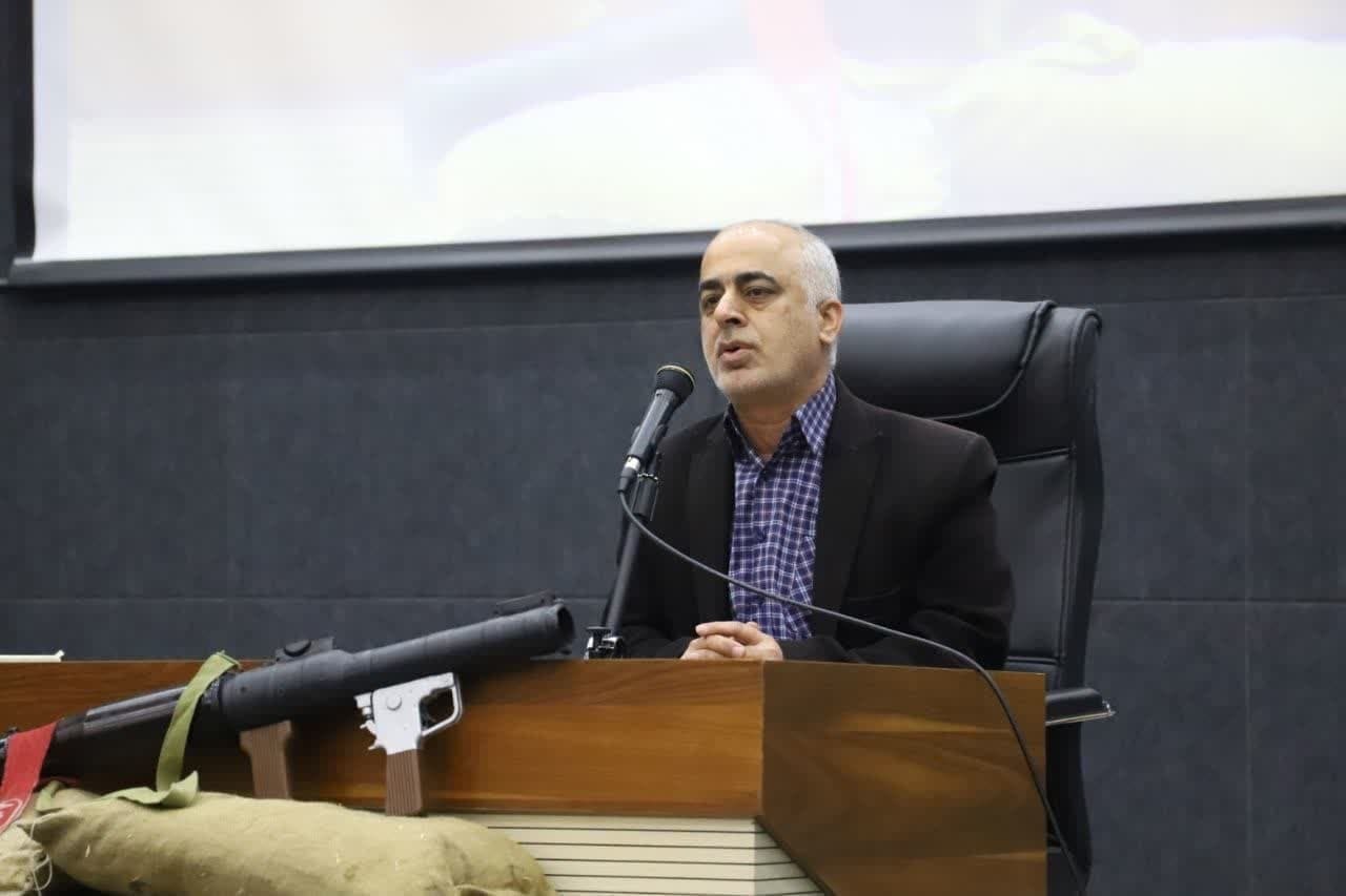 شهید علی میوه چین، تحلیلگر و تصمیم سازی بدون خطا بود