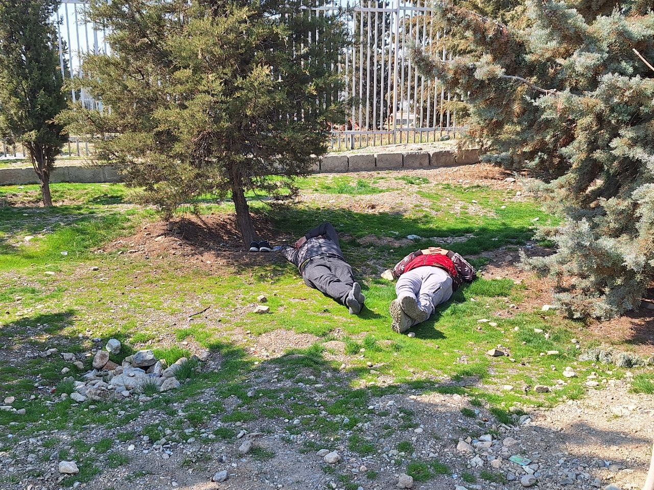 حواشی دربی ۱۰۳ / آغاز فروش پرچم از ساعت ۹ صبح حواشی دربی ۱۰۳ / آغاز فروش پرچم از ساعت ۹ صبح