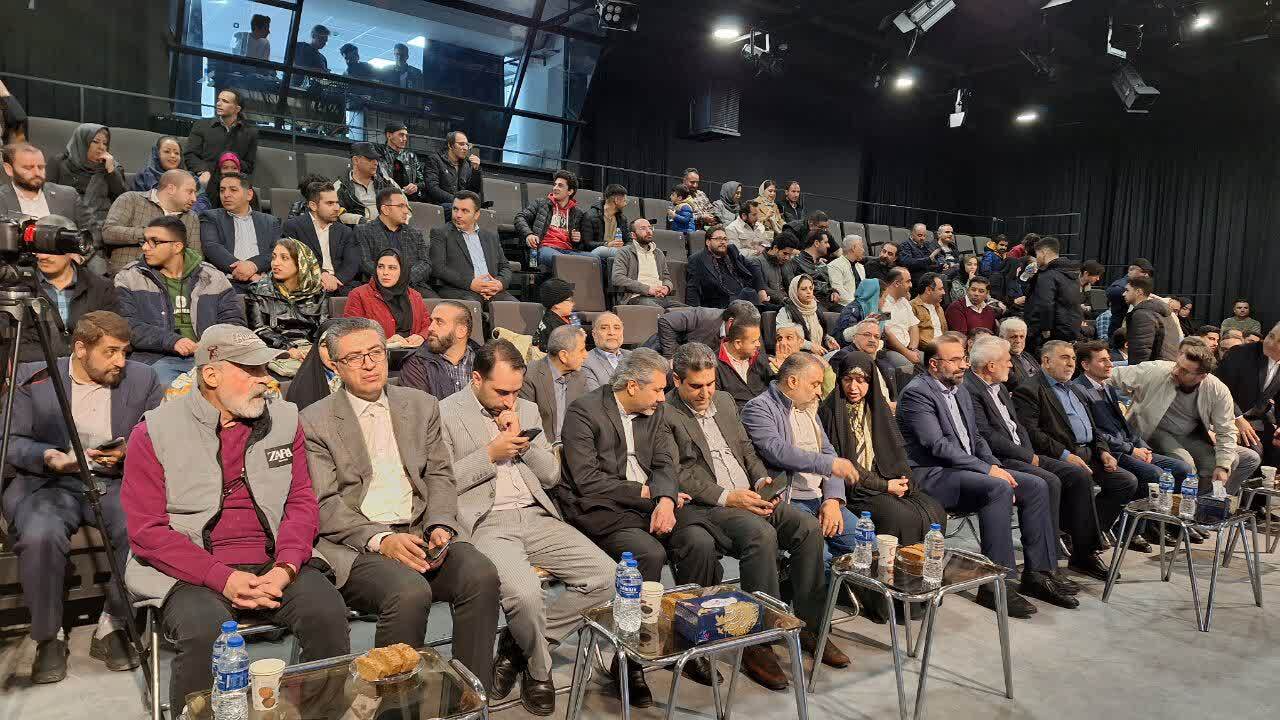 ئاتر شهر «بزرگترین مجموعه هنری استان قزوین» پس از سالها افتتاح شد   ئ      ئ