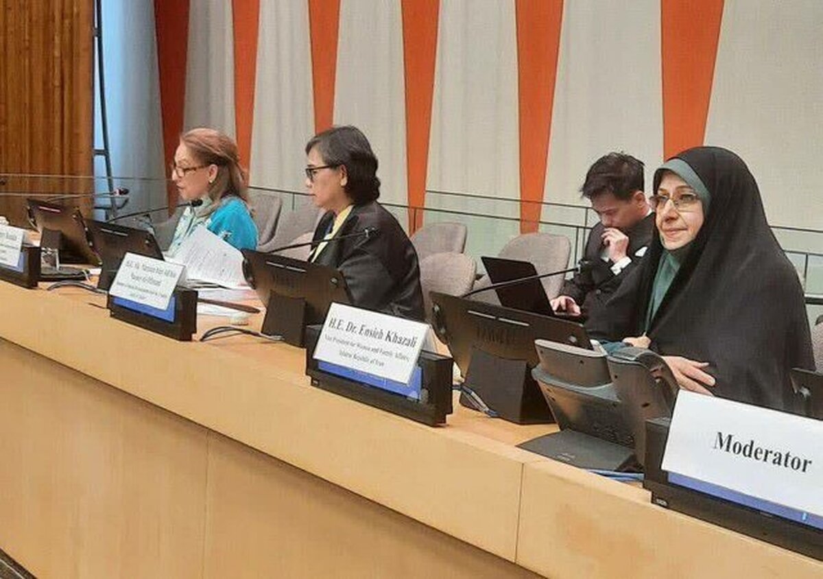 خزعلی: جمهوری اسلامی ایران به دنبال توانمندسازی زنان است