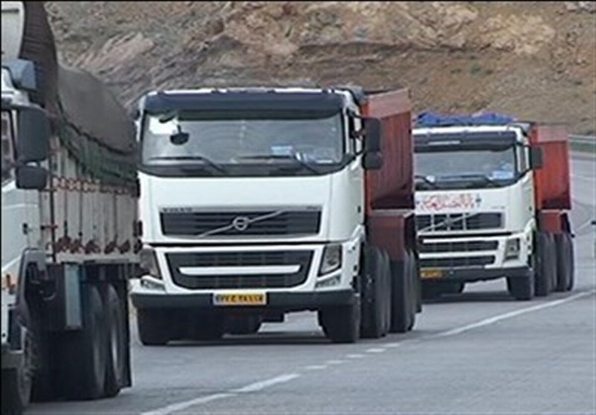 ممنوعیت تردد وسایل نقلیه حامل مواد خطرناک در محورهای آذربایجان‌غربی