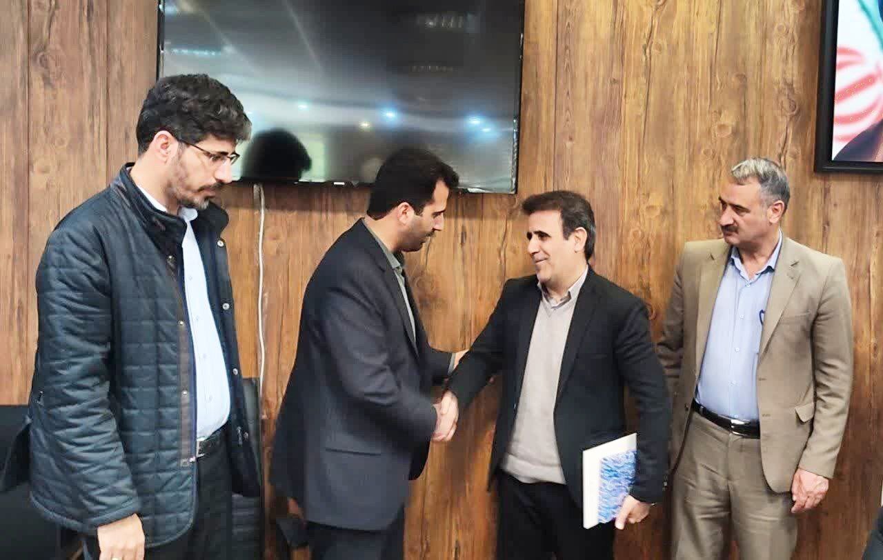 شهردار جدید شریف‌آباد معارفه شد