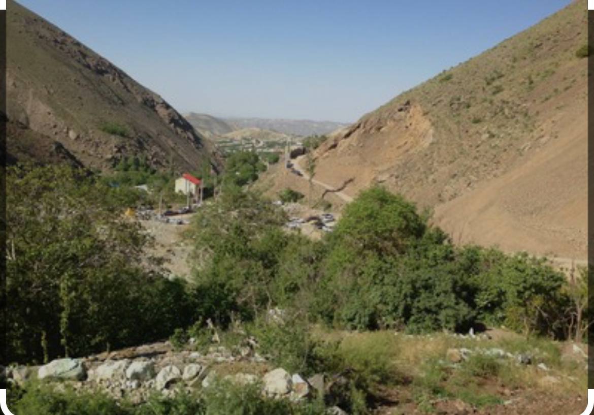 روستای افجه از جاذبه های گردشگری و سرسبز تهران روستای افجه از جاذبه های گردشگری و سرسبز تهران