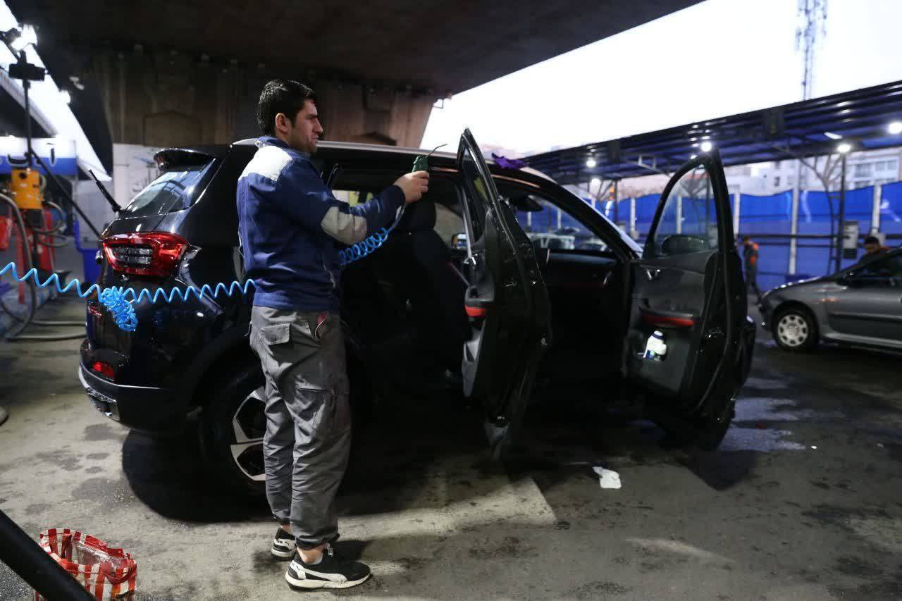 روایت کارآفرینی که از زیرپل برای 100 نفر اشتغالزایی کرد