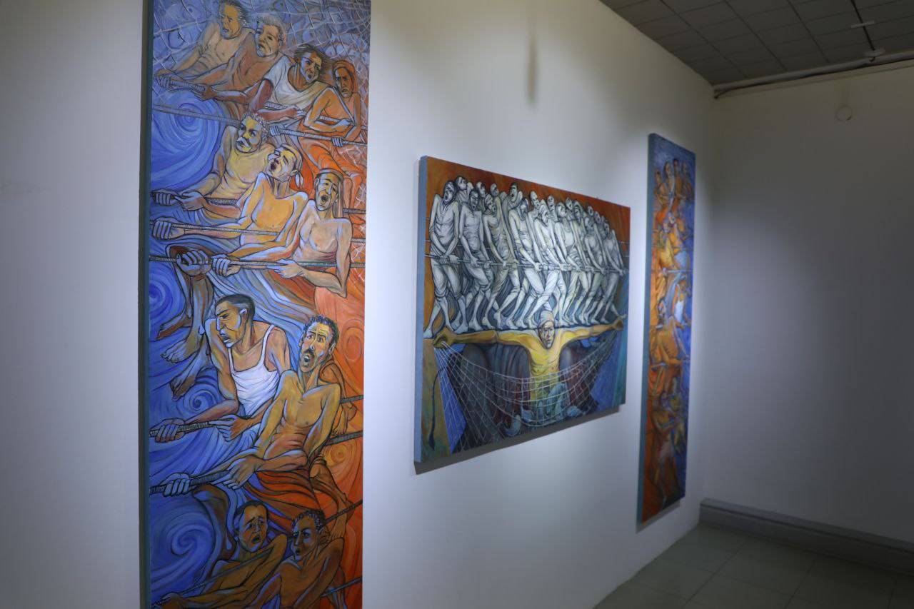 سیروس مقدم: