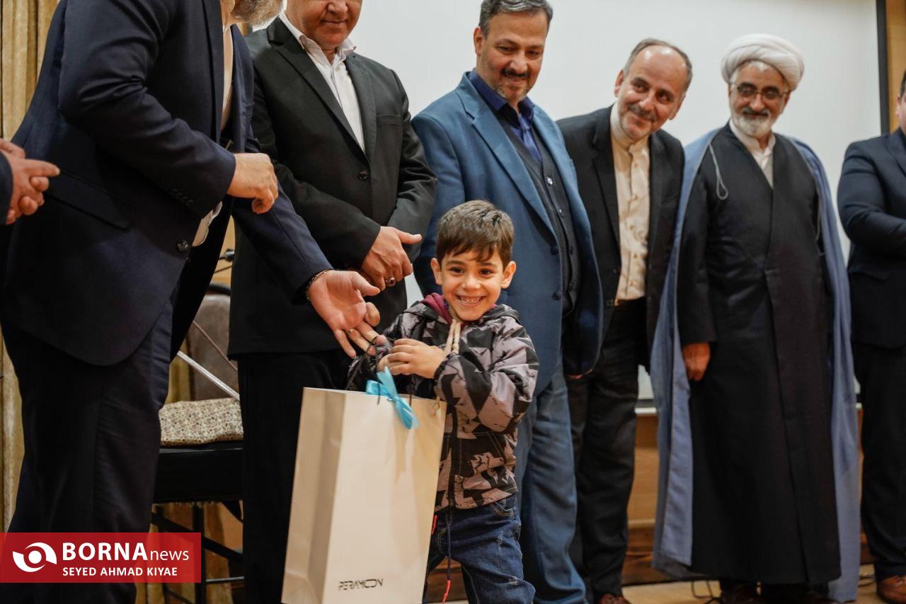 برنامه های نوزدهمین سالگرد تاسیس بیمه دی