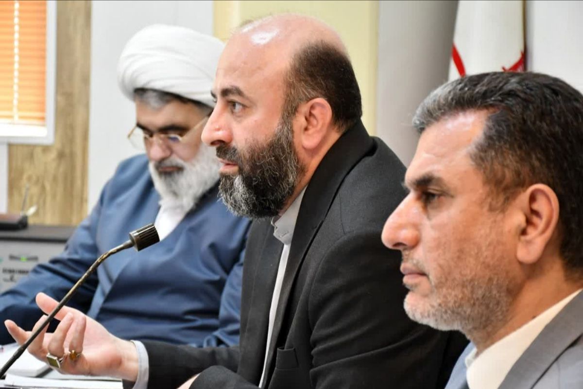 اصناف پیشینه‌ی اصیل ایرانی اسلامی خود را احیا کنند