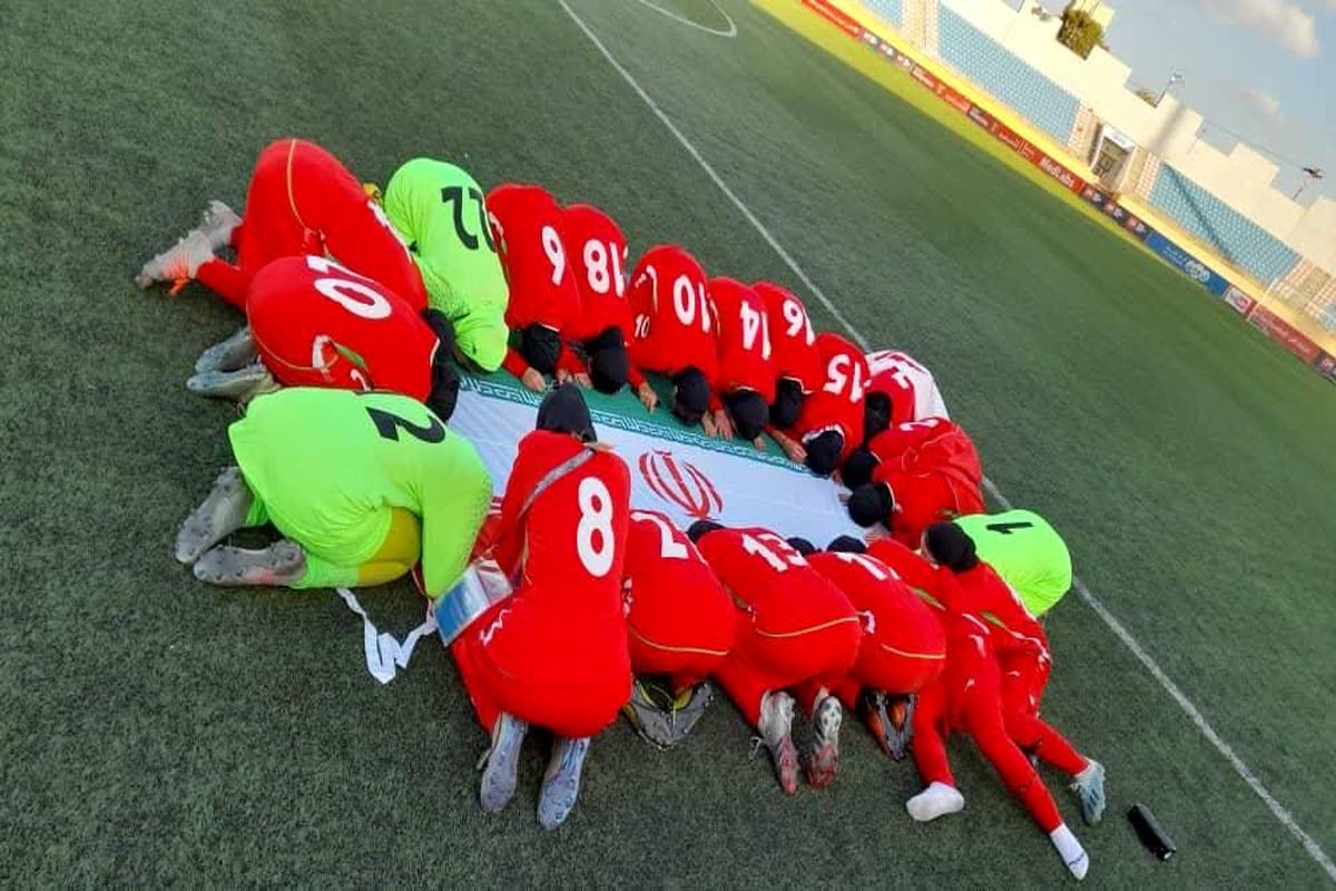 صعود شاگردان سرمربی گلستانی تیم ملی فوتبال دختران به مرحله دوم رقابتهای قهرمانی آسیا