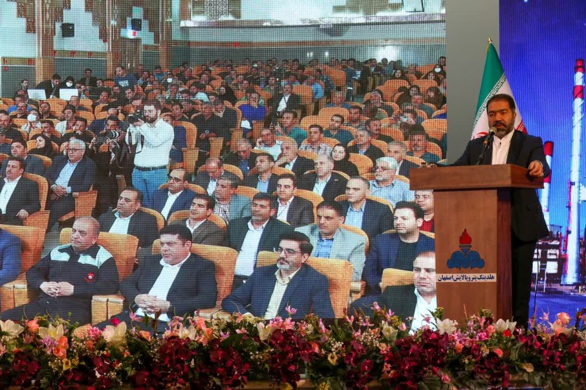 کمک به افزایش تولید، زمینه ساز ثروت آفرینی وپرداخت های متناسب است