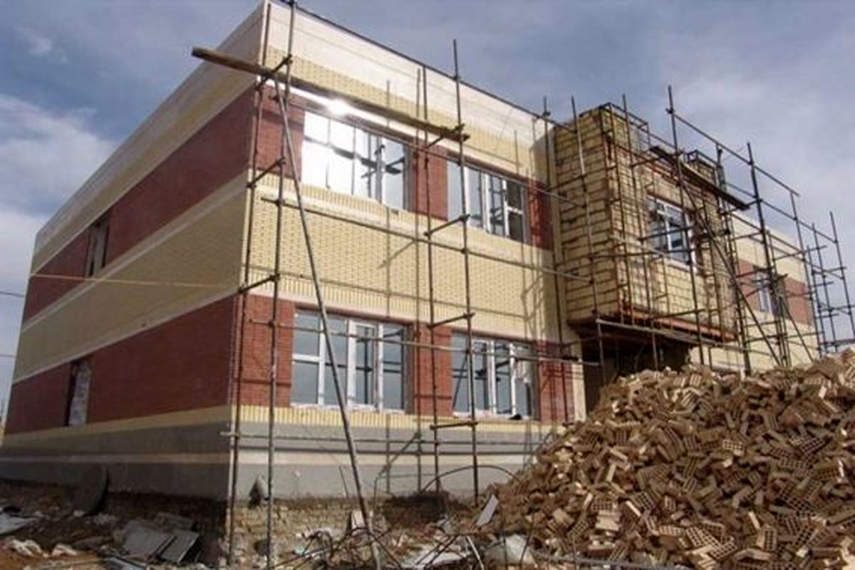 آذربایجان غربی ۹ هزار کلاس درس کمبود دارد/  ساخت و تعمیر ۶۲۲ کلاس در خوی
