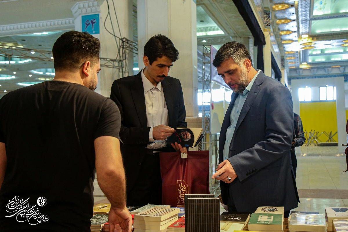 نمایشگاه کتاب مکانی دلنشین برای تبادلات فرهنگی و فکری کشورهای مختلف با ایران