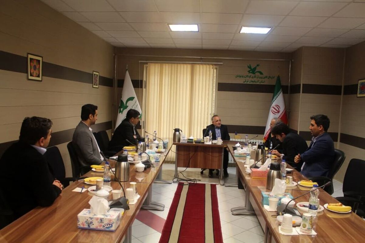 برگزاری ​جلسه مشترک سرکنسولگری ایران در کاپان ارمنستان و مدیرکل کانون آذربایجان شرقی