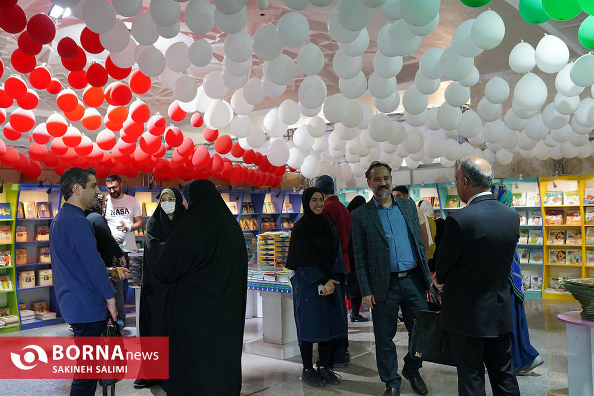 گزارشی از سی‌وچهارمین نمایشگاه بین‌المللی کتاب تهران