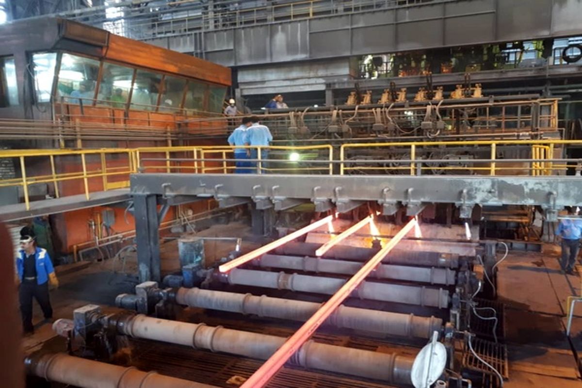 ثبت رکورد تولید پس از ۷ سال در کارخانه فولادسازی گروه ملی صنعتی فولاد ایران