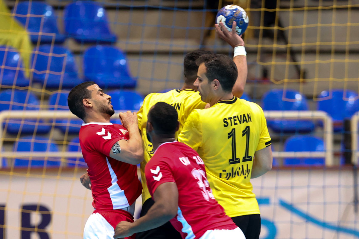 سپاهان برد، اما اسیر اتفاقات بازی الریان و الکاظمه شد