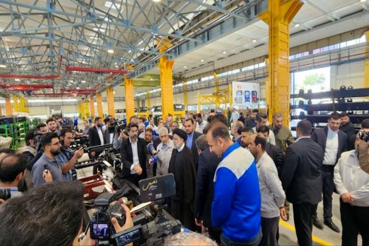 افتتاح خط تولید شرکت خودروسازان دیزلی آذربایجان با ظرفیت تولید ۴ هزار دستگاه توسط رییس‌جمهور