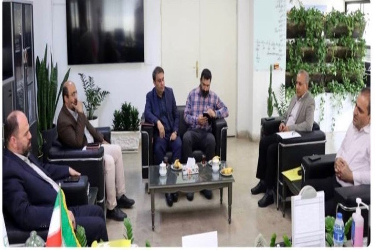 نشست مشترک مدیرعامل شرکت ساماندهی با شهردار منطقه ۴ تهران