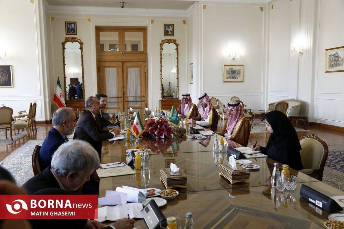 تاکید بر تقویت همکاری‌ها محور گفت‌وگوی امیرعبداللهیان و وزیرخارجه عربستان