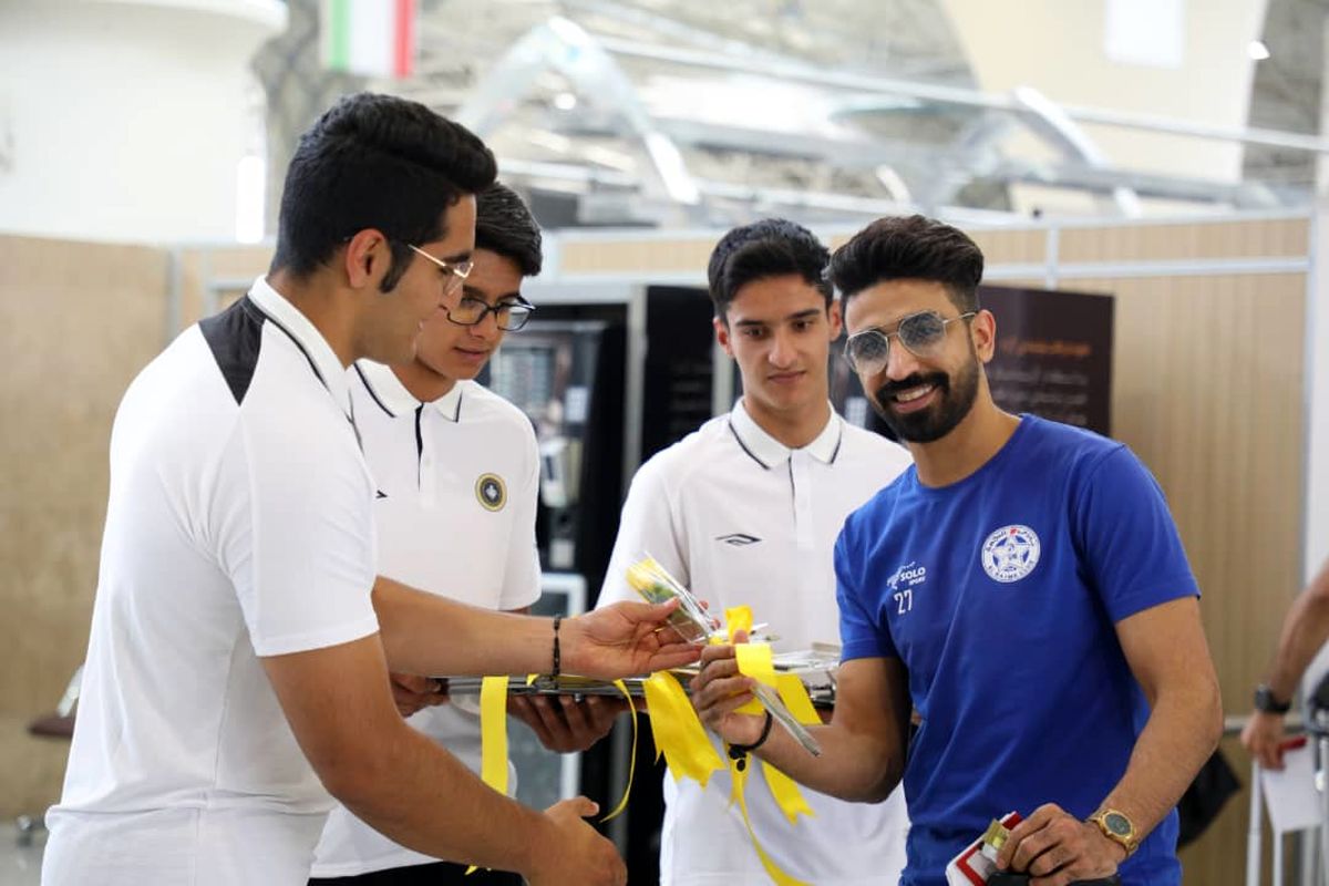 نماینده هندبال بحرین وارد نصف جهان شد