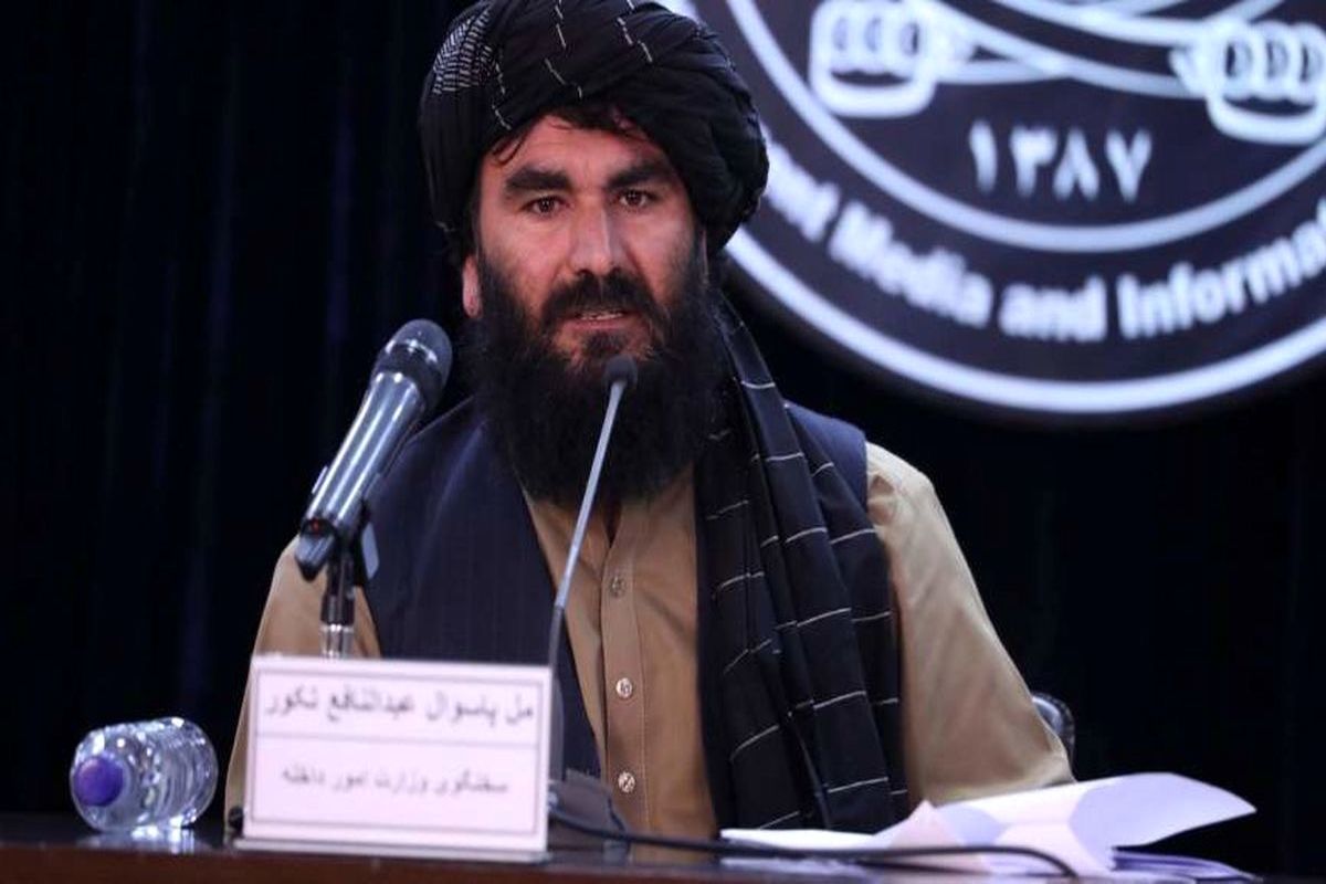 سخنگوی وزارت کشور طالبان: امارت اسلامی خواهان نبرد با همسایه نیست