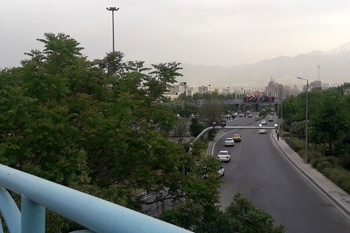 ترافیک صبحگاهی در بزرگراه نواب/ بزرگراه های شهید سلیمانی و حکیم خلوت است