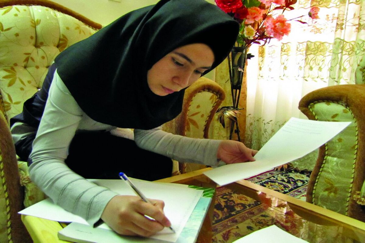 قوی ترین حافظه ایران را چه کسی دارد؟ / حافظه باور نکردنی یک دختر اهل خمین