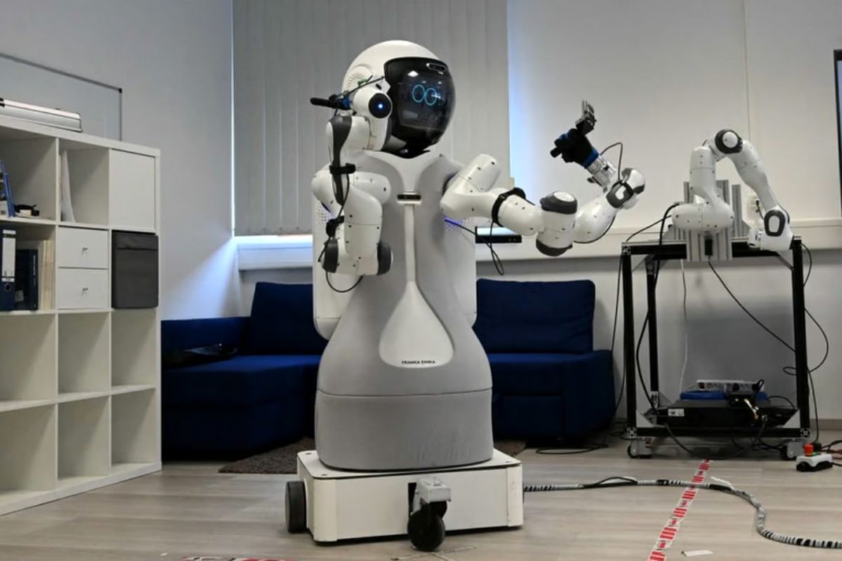 در آینده نگهداری از سالمندان به ربات‌ها سپرده می‌شود!