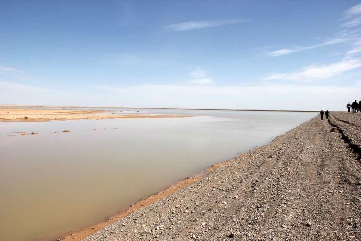 ۱۴۰ میلیارد مترمکعب آب در دهه‌های گذشته از آبخوان‌های کشور برداشت شده است