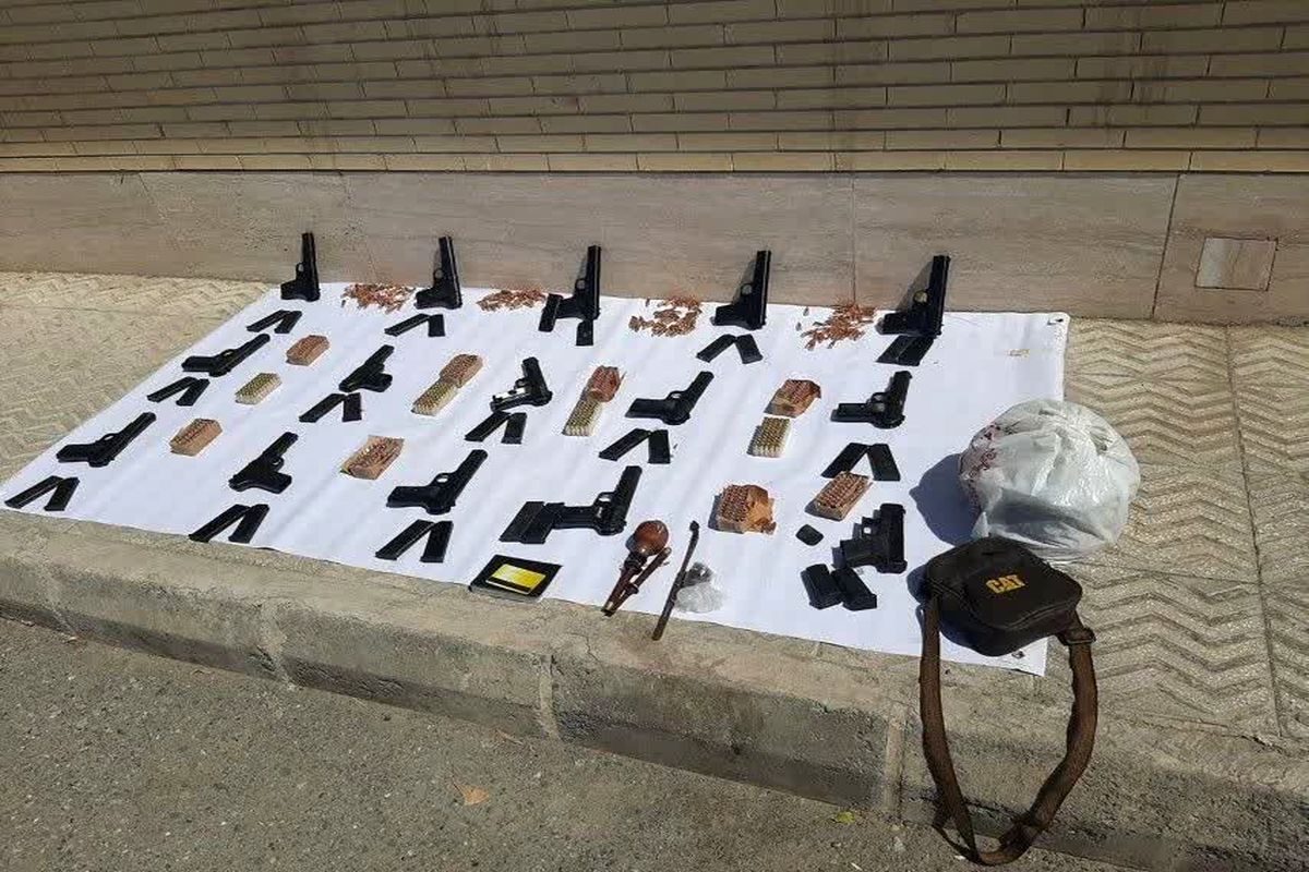 انهدام چهارمین باند قاچاق سلاح و مهمات در جنوب کرمان