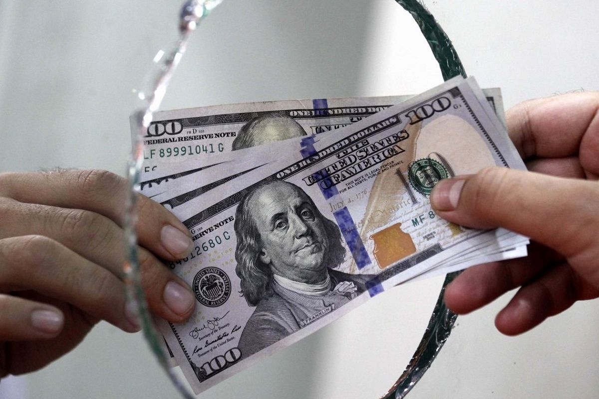 افزایش ارزش دلار در سامانه «سنا»