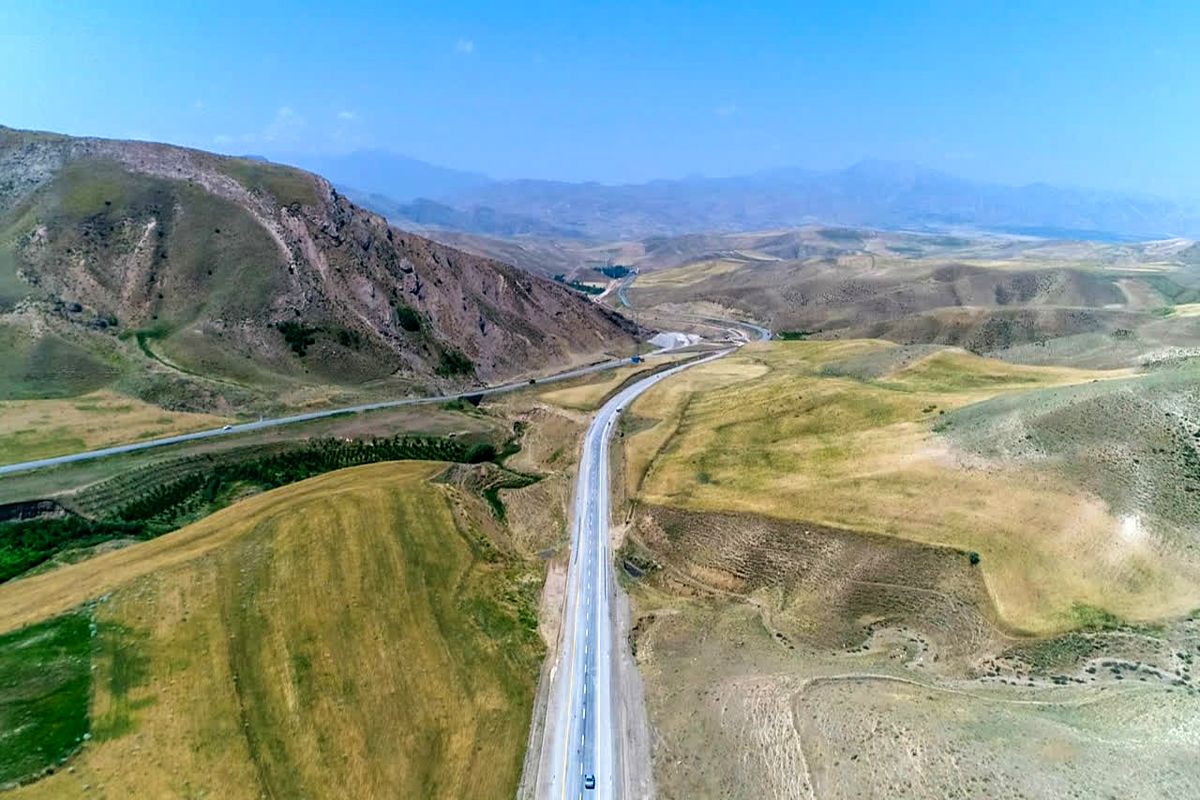 انجام مطالعات امکان سنجی ۲۵۷ کیلومتر راه در آذربایجان‌غربی