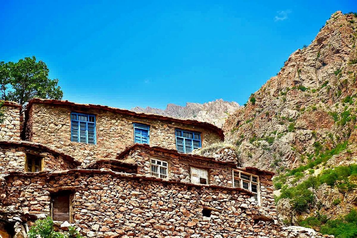 خشکه‌چین؛ تلفیقی از هنر معماری و شکوه طبیعت کردستان