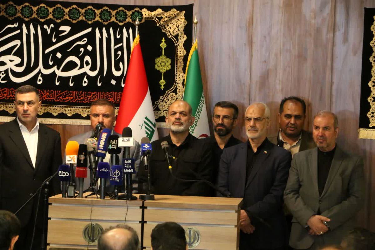وزیر کشور عراق بیان کرد: همه ظرفیت‌ها برای جا به جایی زائران ایرانی اربعین پای کار می آید / خدمت رسانی به زوار تا پایان ماه صفر ادامه دارد