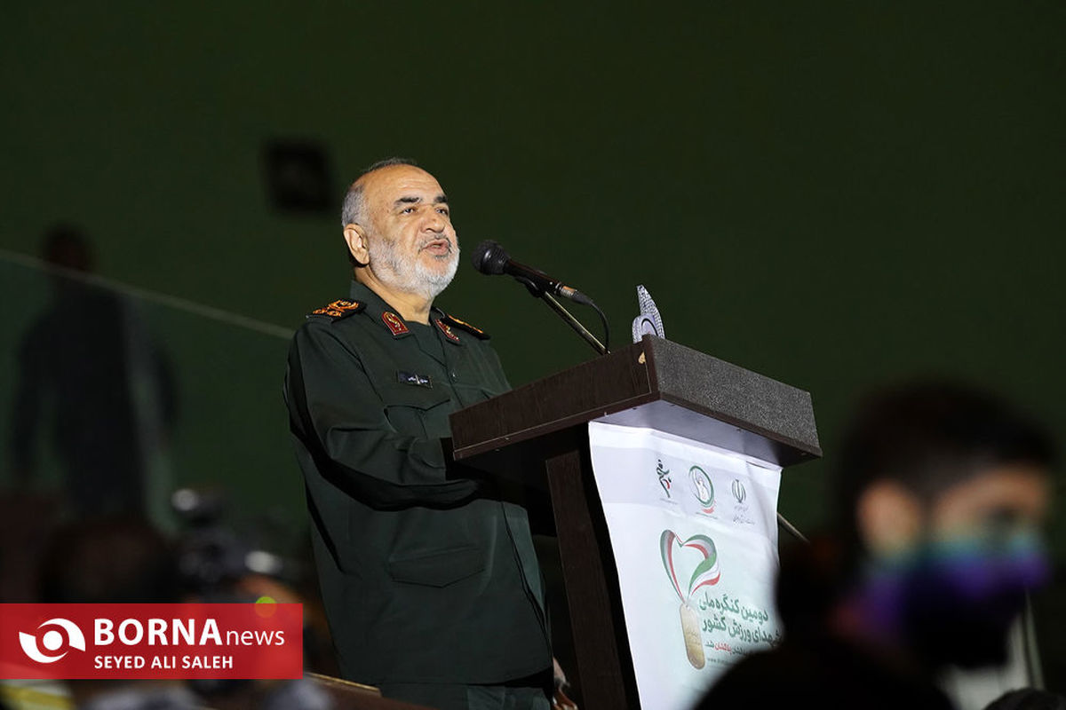 سرلشکر سلامی: ملت ایران راه خود را مستقل از اراده قدرت‌ها به پیش می‌برد
