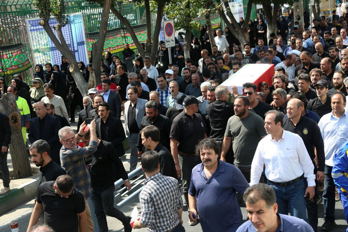برگزاری مراسم تشییع دو نفر از خادمان شهر در منطقه ۱۹ تهران